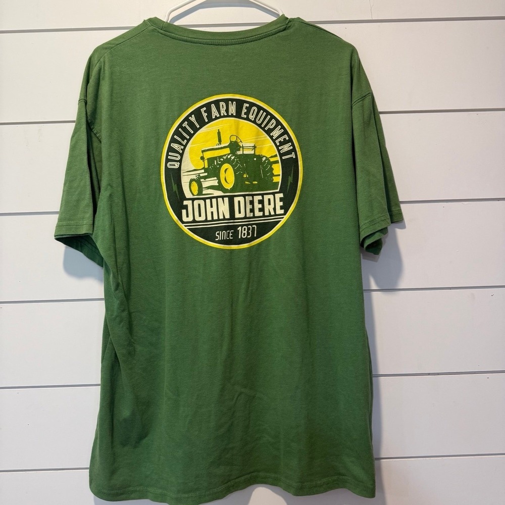 John Deere Green T-Shirt XL Quality Farm Equipment Agriculture Theme - Picture 2 of 3